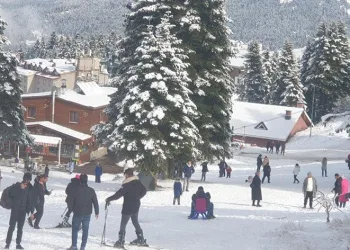 Uludağ’da kayak keyfi