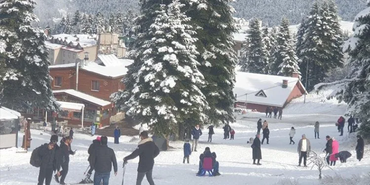 Uludağ’da kayak keyfi