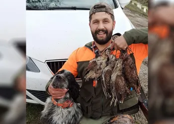Köpek yanlışlıkla sahibini vurudu