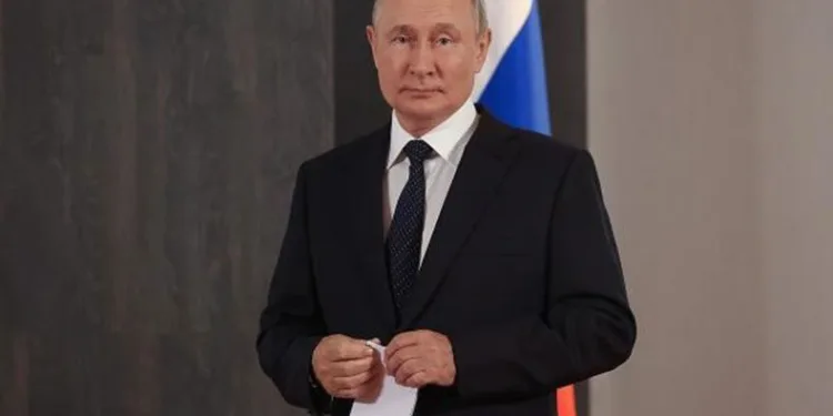 Putin imzayı attı: sabıkalılar cepheye