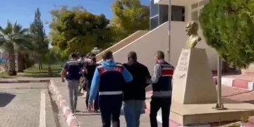 18 yıldır aranan cinayet zanlıları yakalandı