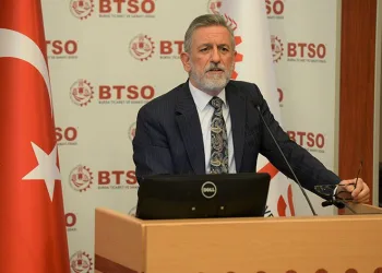 “Bursa üretim ve ihracatçı kimliğini korumak zorunda”