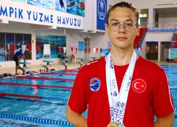 Dünya Şampiyonu yeni başarılarına hazırlanıyor