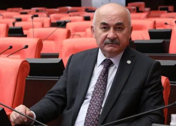 “Sağlıkta kadro cetveli yenilenmeli”