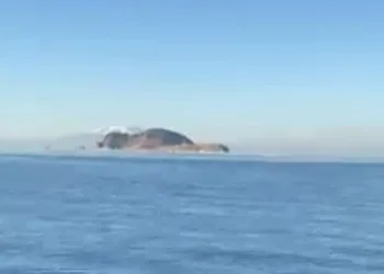 Metin Şentürk “Van Gölü canavarı”nı aradı