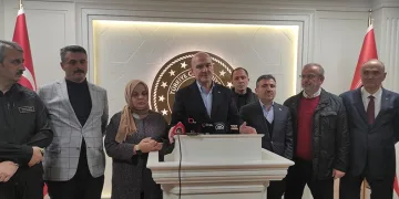 “Yaşanan travmanın etkisini istismar edenler var”