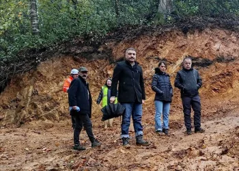 Deprem fay hattında inceleme