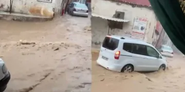 İzmir’i yine sağanak vurdu