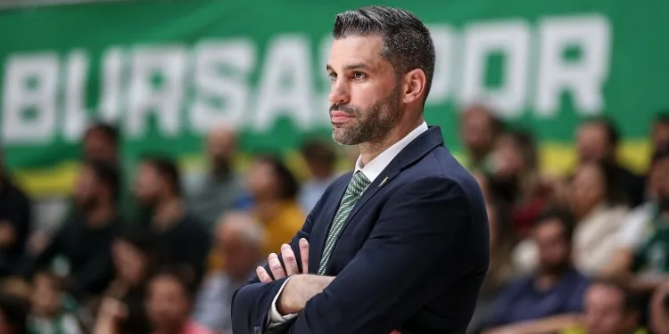 Dusan Alimpijevic takımına güveniyor