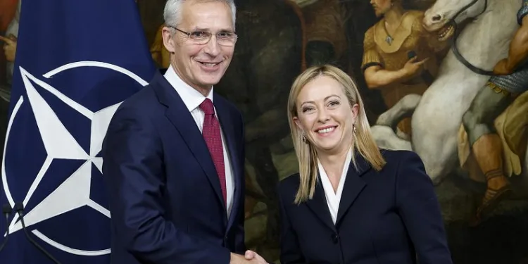 Stoltenberg: “Rusya ağır baskı altında”