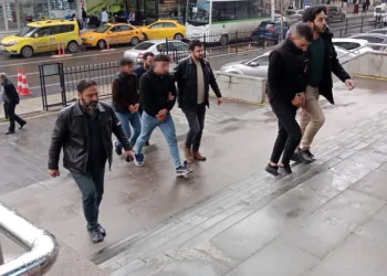 Kapkaç çetesi takibi sonucu çökertildi
