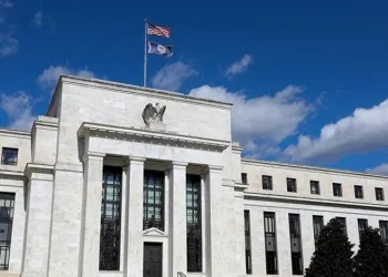 Fed, faizi artırdı