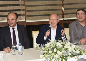 AK Parti Bursa’dan teşkilat istişarelerine devam