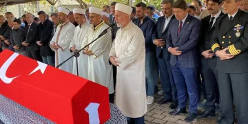 Maden işçisi Taner Şen son yolculuğuna uğurlandı