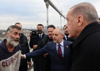 Erdoğan intihar girişiminde bulunan vatandaşı ikna etti