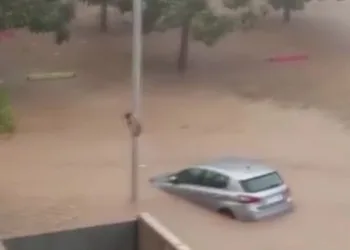 İspanya’da şiddetli yağış: 1 ölü