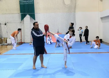 Osmangazi’de Taekwondo Akademi hız kesmiyor