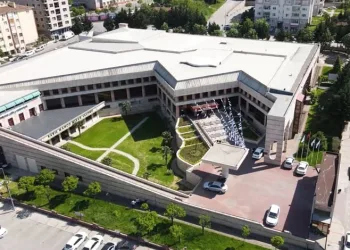 Yıldırım’ın ikinci uyumayan kütüphanesi açıldı