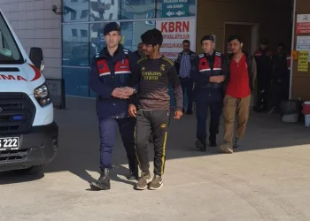 Bursa’da 10 kaçak göçmen yakalandı