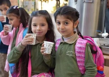 Kestel Belediyesi’nden öğrencilere ikram