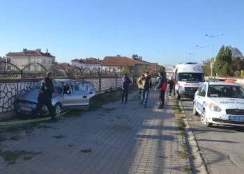Okul yolunda kahreden kaza