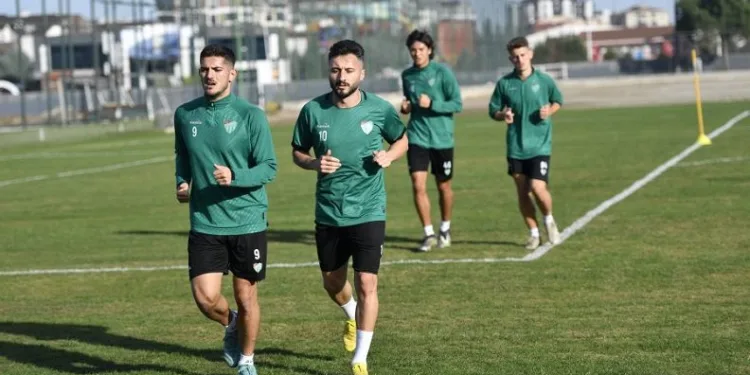 Bursaspor’da Arnavutköy maçı hazırlıkları başladı