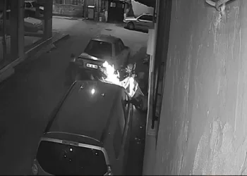Adıyaman’da tartıştığı arkadaşının motosikletini kundakladı