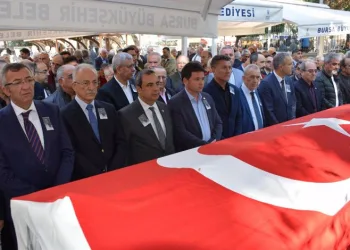 Eski siyasetçi Süleyman Genç’e veda