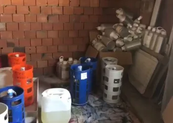 Bursa’da sahte kozmetik ve parfüm operasyonu