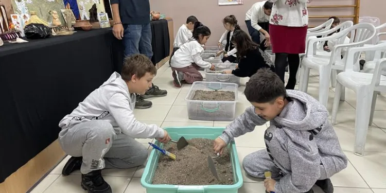 Eğitimin ilk çağından tarihin ilk çağlarına