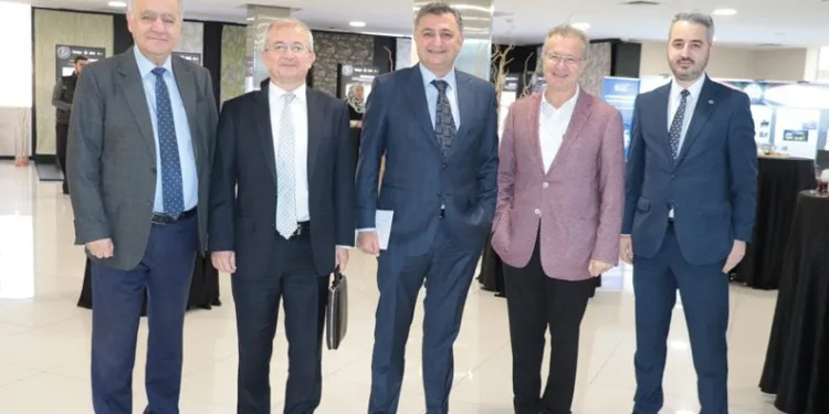 UİB üyelerine ihracatı geliştirme bilgilendirme toplantısı