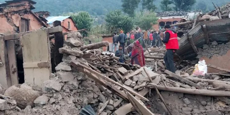 Nepal’de 6.6 büyüklüğünde deprem