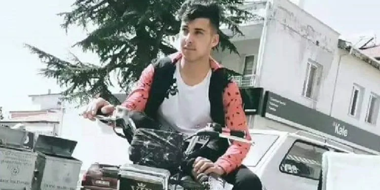 Motosiklet kazası 17 yaşındaki genci hayattan kopardı