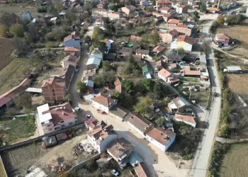 İnegöl Şipali Mahallesi’nde tüm yollar yenileniyor