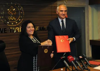 Türkiye-Paraguay arasında turizm iş birliği anlaşması