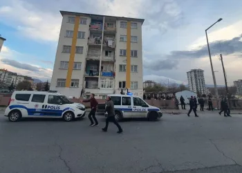 Kayseri’de pompalı tüfek ile dehşet saçtı: 3 yaralı