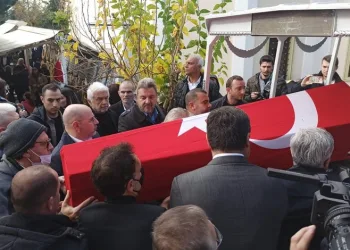 Hıncal Uluç son yolculuğuna uğurlandı