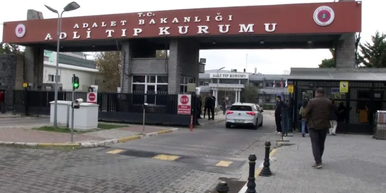 Patlamada hayatını kaybedenlerin cenazeleri Adli Tıp Kurumu’na getirildi