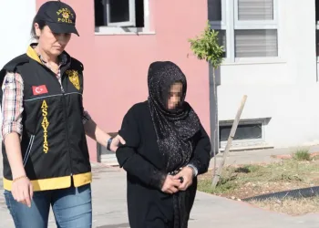 Ölü bulunan bebeğin annesi tutuklandı