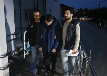7 ilde FETÖ operasyonu: 75 gözaltı