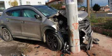 Samsun’da cip ile kamyonet çarpıştı: 2 yaralı