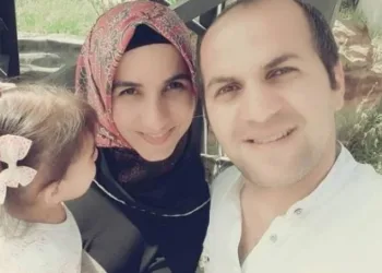 9 yaşındaki Ecrin ve babası terör kurbanı
