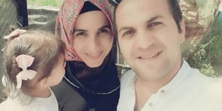 9 yaşındaki Ecrin ve babası terör kurbanı