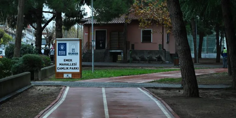 Çamlık Parkı Emek’e yakıştı