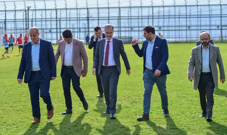 Alper Taban’dan İnegölspor’a moral ziyareti