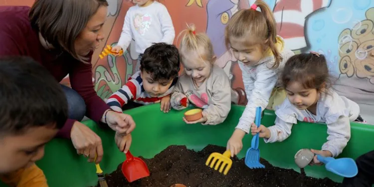 Anaokulu öğrencilerine deneysel arkeoloji eğitimi