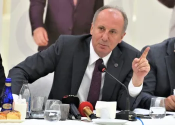 “CHP’de demokrasi olsaydı ben partiden ayrılmazdım”