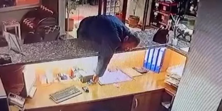 Bursa’da azimli kısa boylu hırsız tutuklandı
