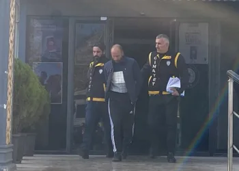 Bursa’da sahte içki zanlıları tutuklandı