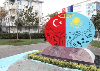 İstanbul’da Türkiye-Kazakistan Kardeşlik Anıtı açıldı